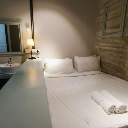 Hotel Kim Haus Loft George Town Zewnętrze zdjęcie